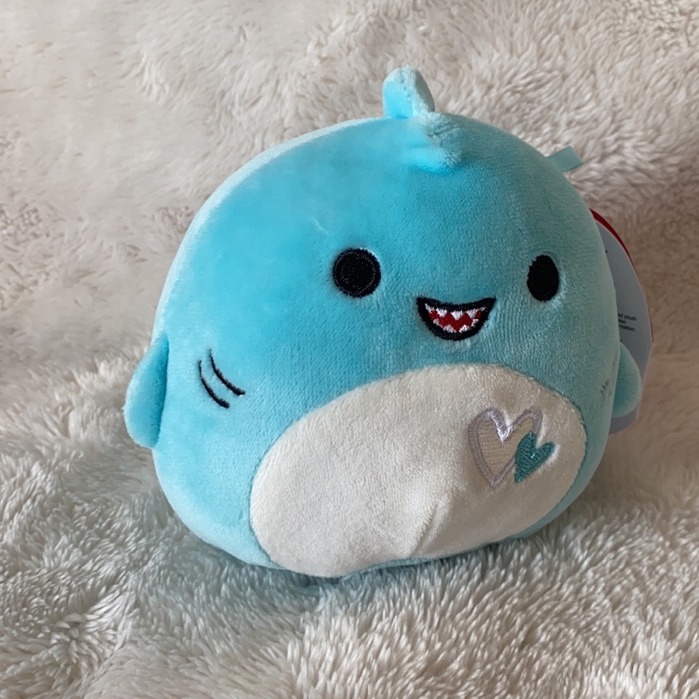 Squishmallow Rey Valentines - Picture 4 of 6